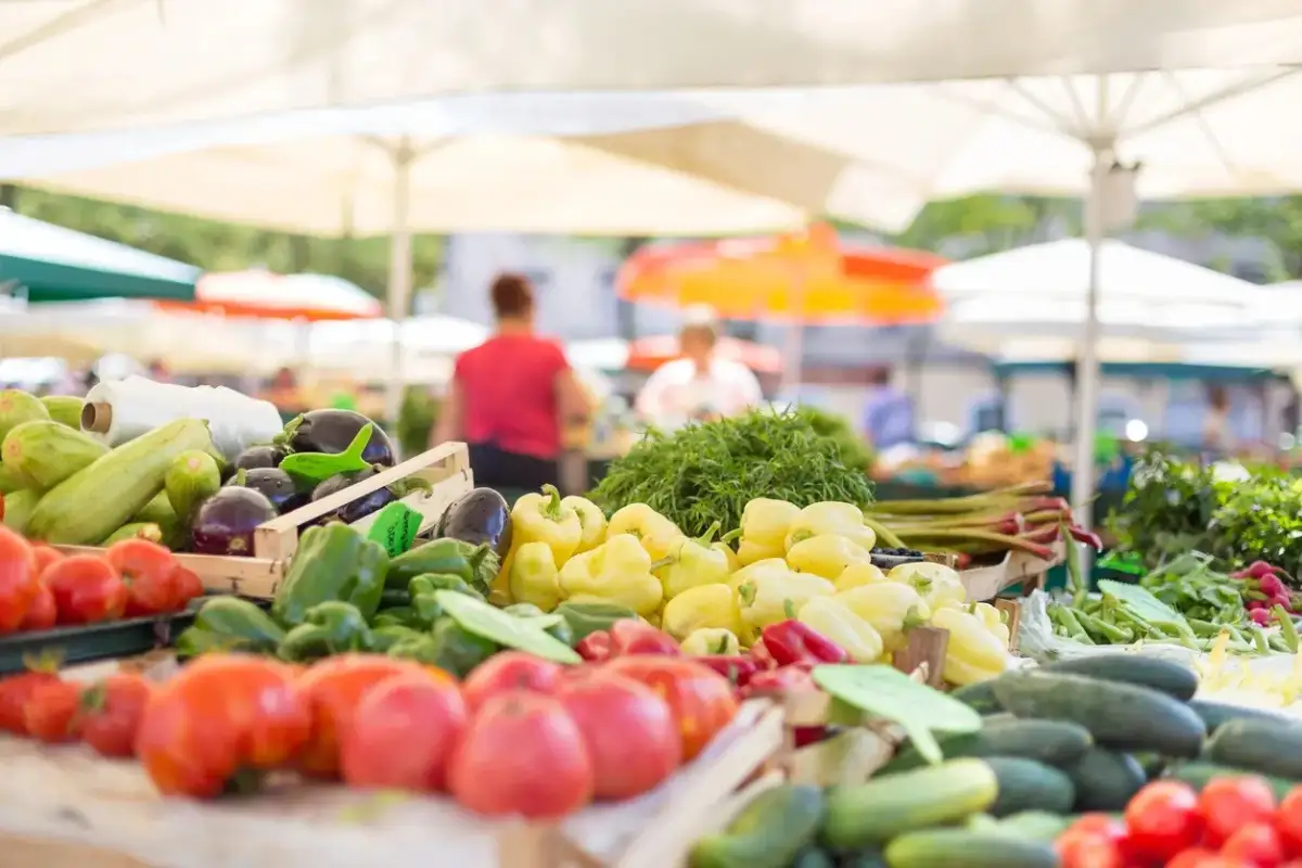 Sunday Organic Market at Plaza ABC in Estepona